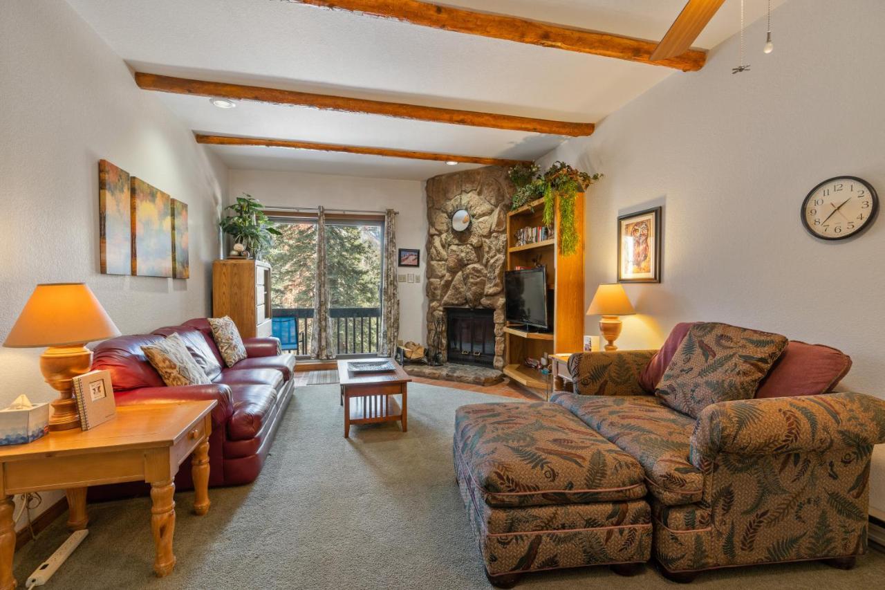 The Aspen Glow Apartment